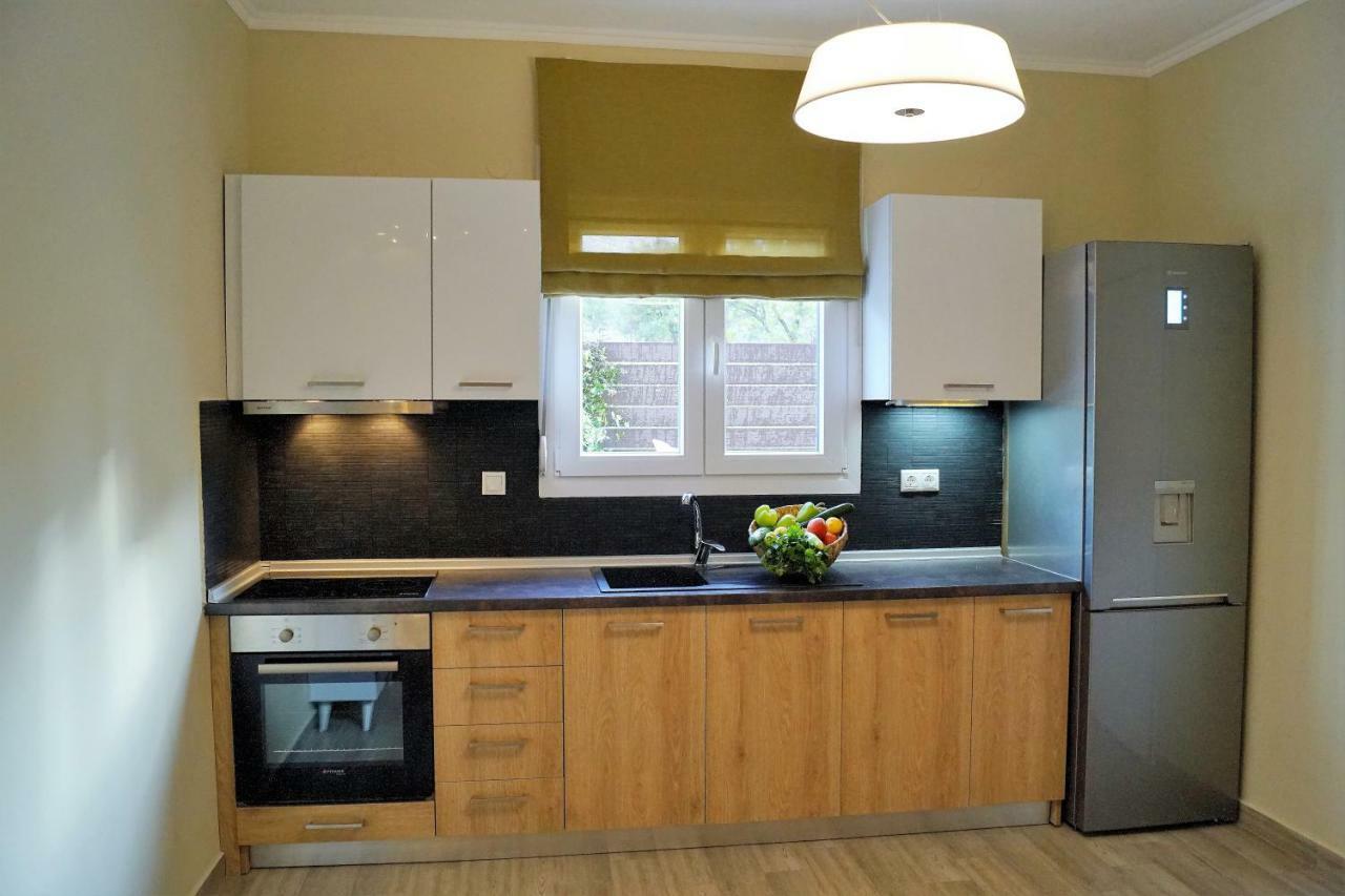 אגיוס ניקולאוס Melody Apartments מראה חיצוני תמונה